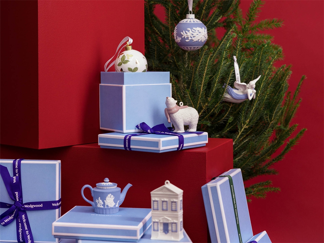2022_christmas_decorations_selection