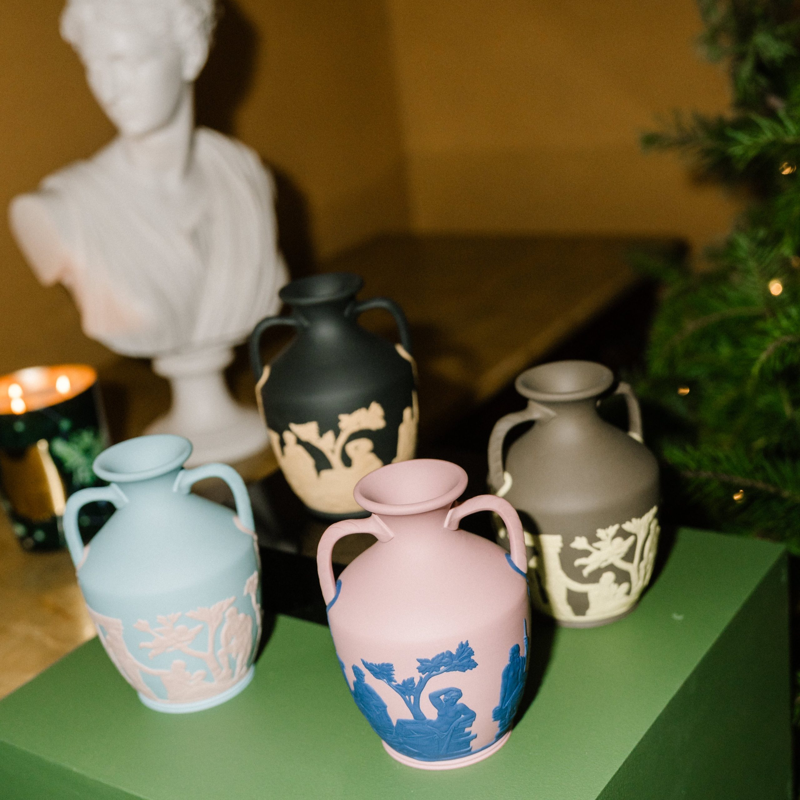 SC_MC_S1_00050 Jasperware Portland Vases