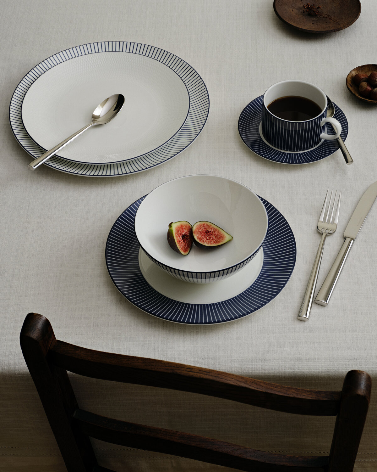 Gio Blue Tableware