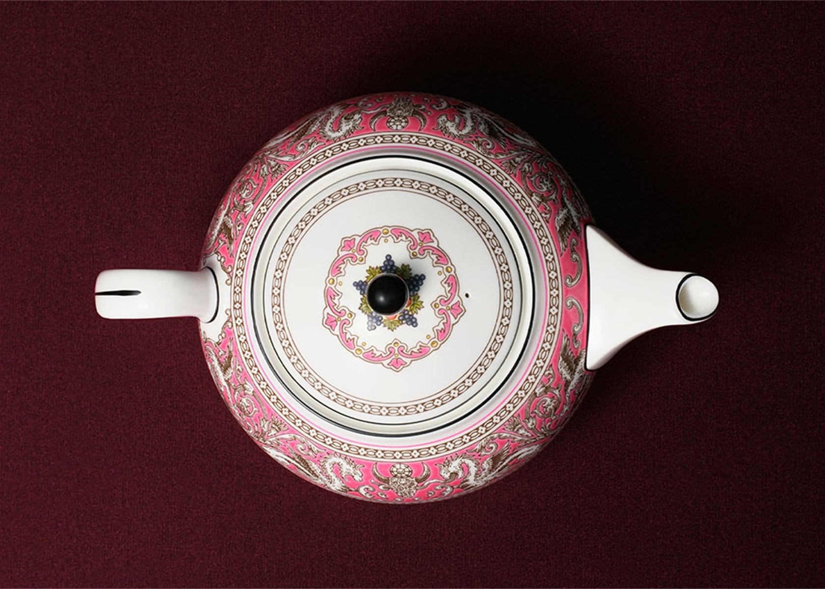 EXPLORE THE PERFECT MOTHER’S DAY GIFTS