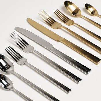 Lunar Cutlery 20 Pieces Mirror group close up