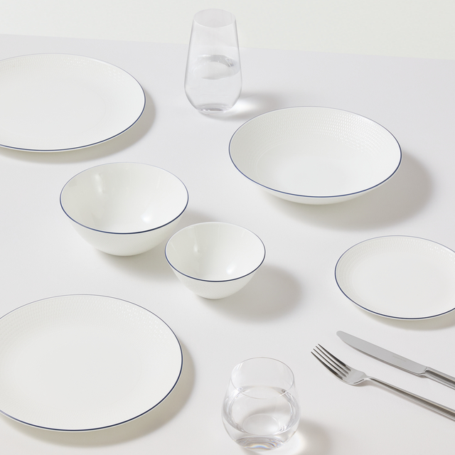 GIO Plate 28.2cm 11.1in Blue Line - Wedgwood®