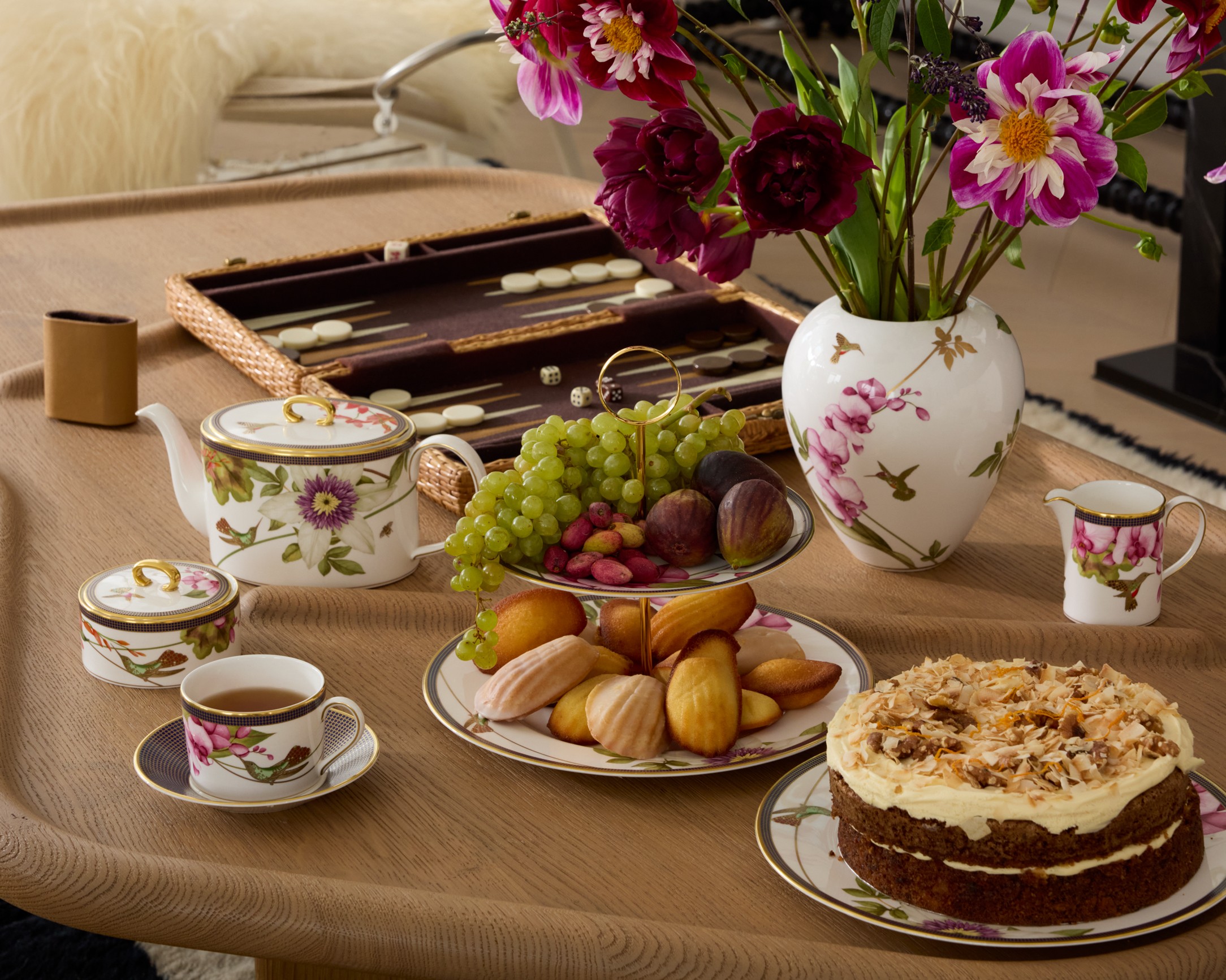 Hummingbird Tableware