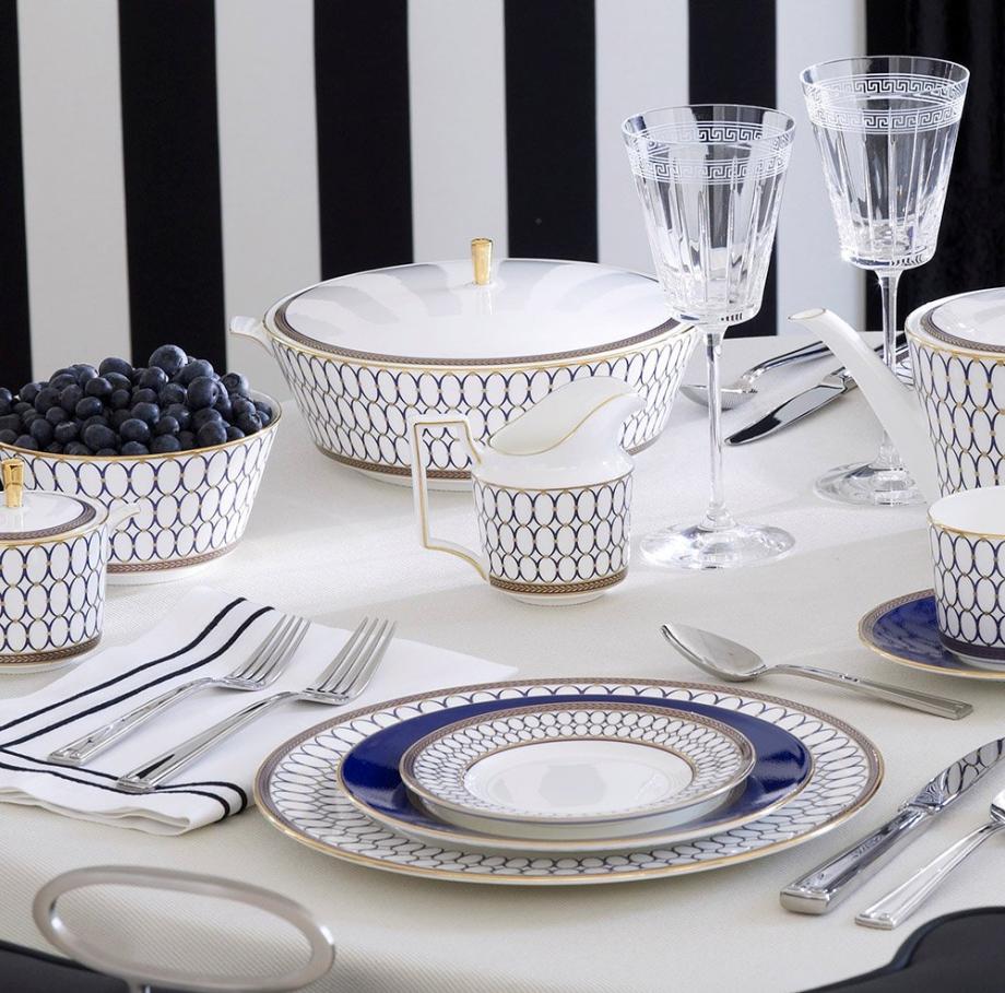 Renaissance Gold Teapot 1Ltr