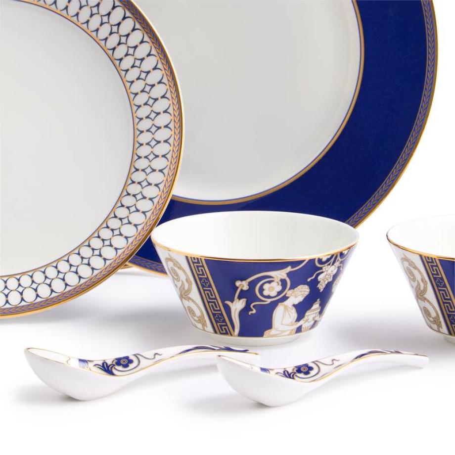 Renaissance Gold Dinnerware 8 Pieces details