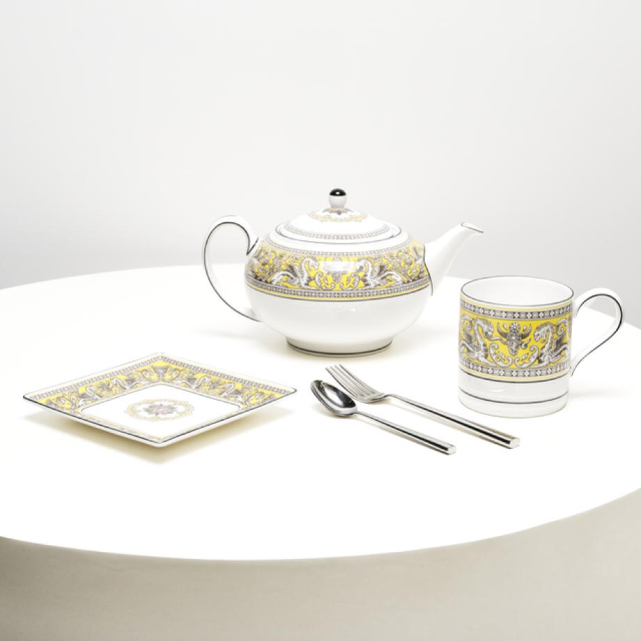 Florentine Citron Square Tray group