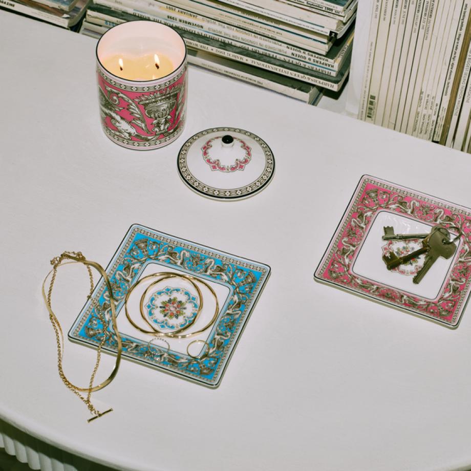 Florentine Fuchsia Square Tray lifestyle 4